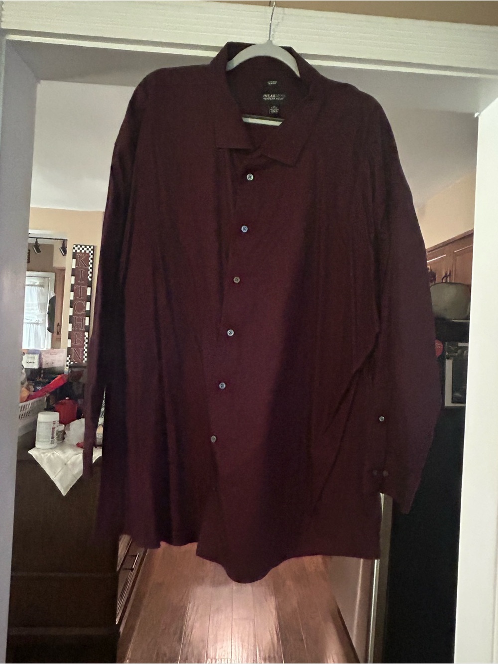 Men's Long Sleeve Button-Up Shirt - Maroon